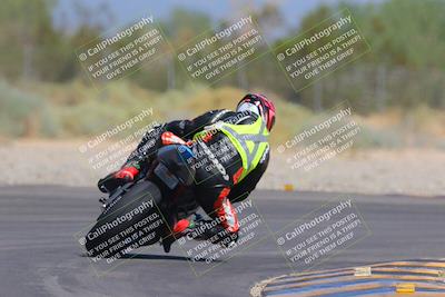 media/Sep-25-2023-Moto Forza (Mon) [[81ffa65e0a]]/B-C Group/Session 4 (Turn 2 Backside)/